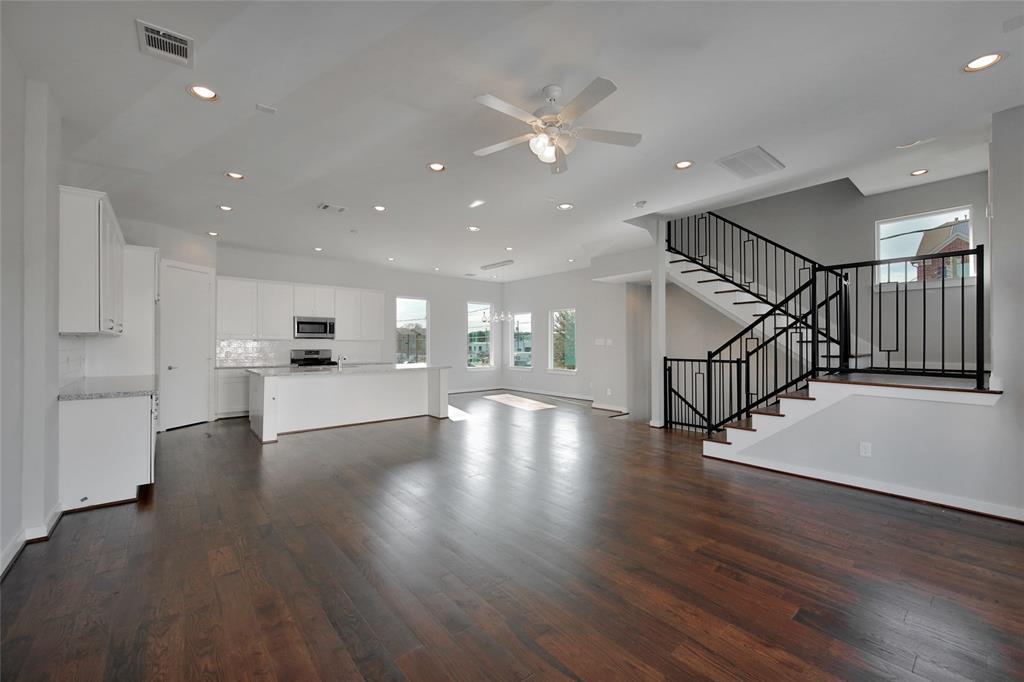2304 Mcilhenny Street - Photo 1