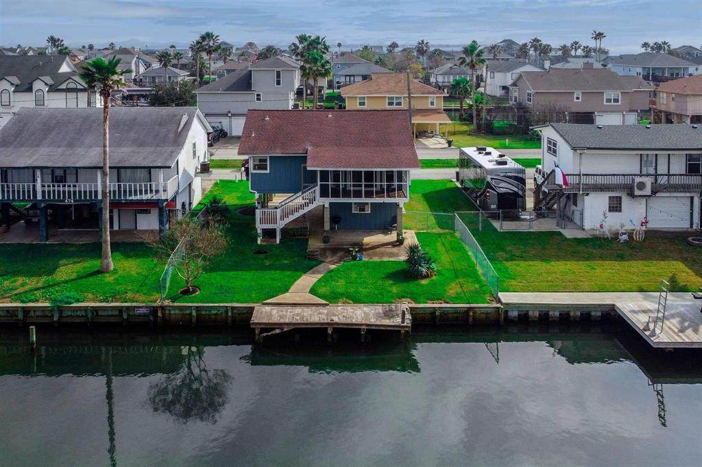 475 Pompano Street - Photo 1