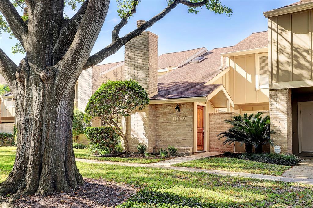 11679 Village Place Drive - Photo 1