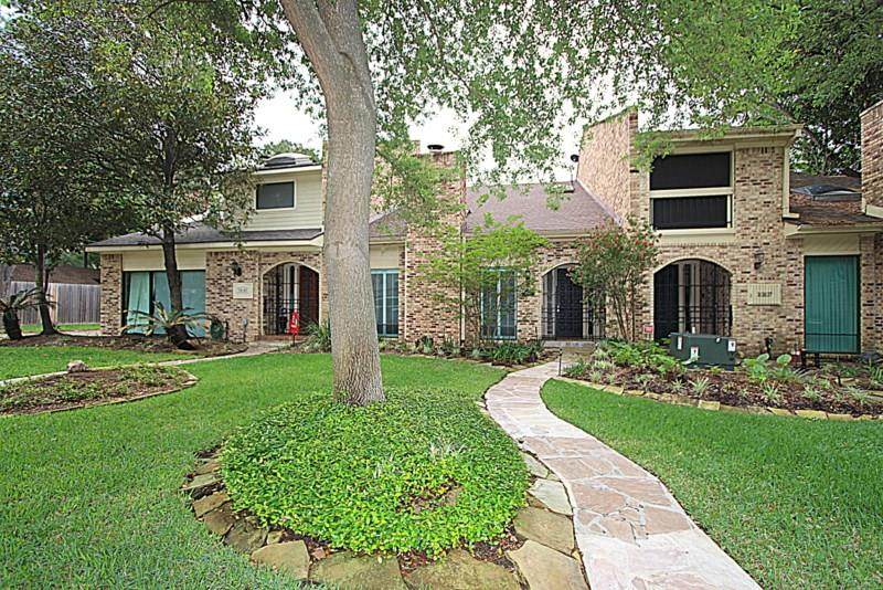 10105 Valley Forge Drive - Photo 1