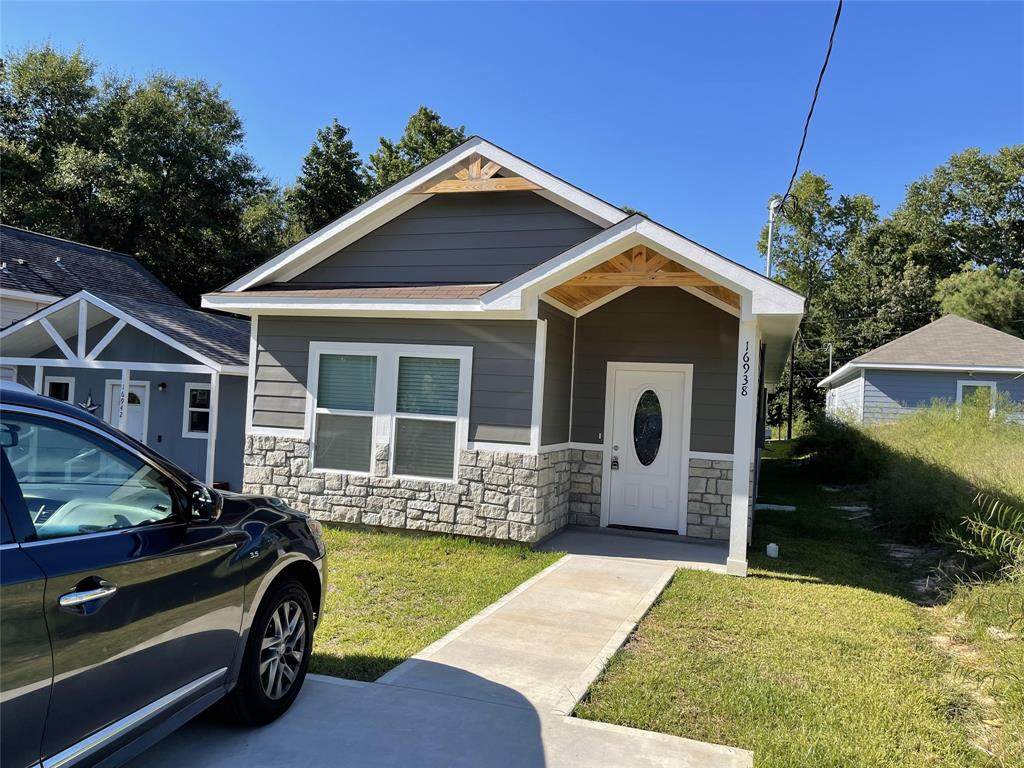 16938 Forrestal - Photo 1