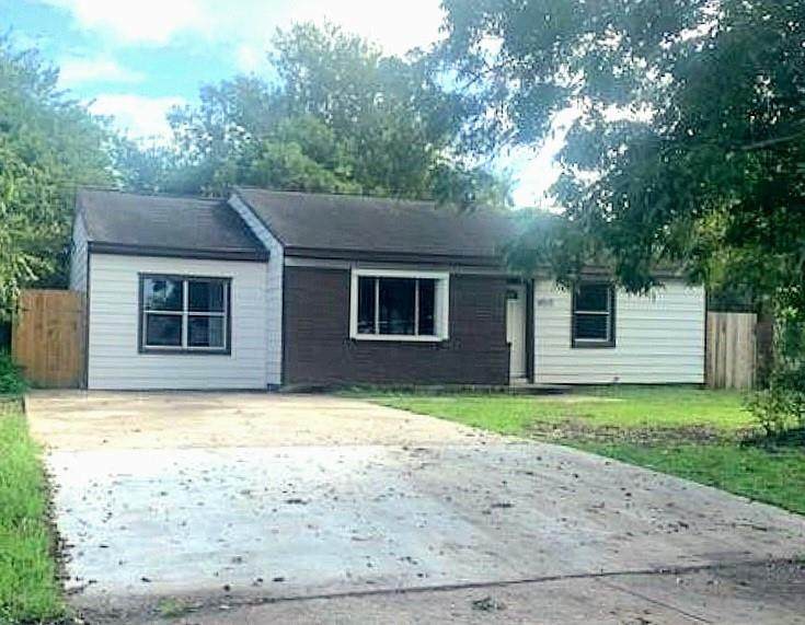 10517 Fairland Drive - Photo 1