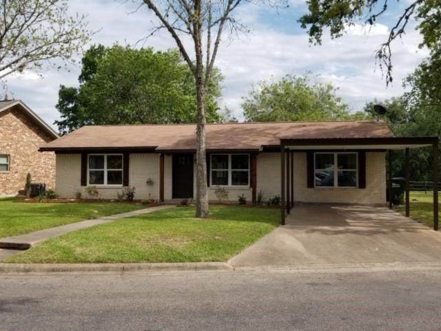 302 Hessler Drive - Photo 1