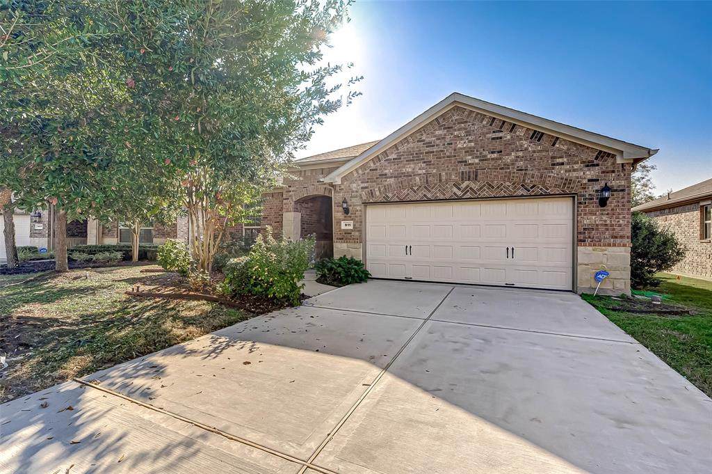911 Cleistes Lane - Photo 1