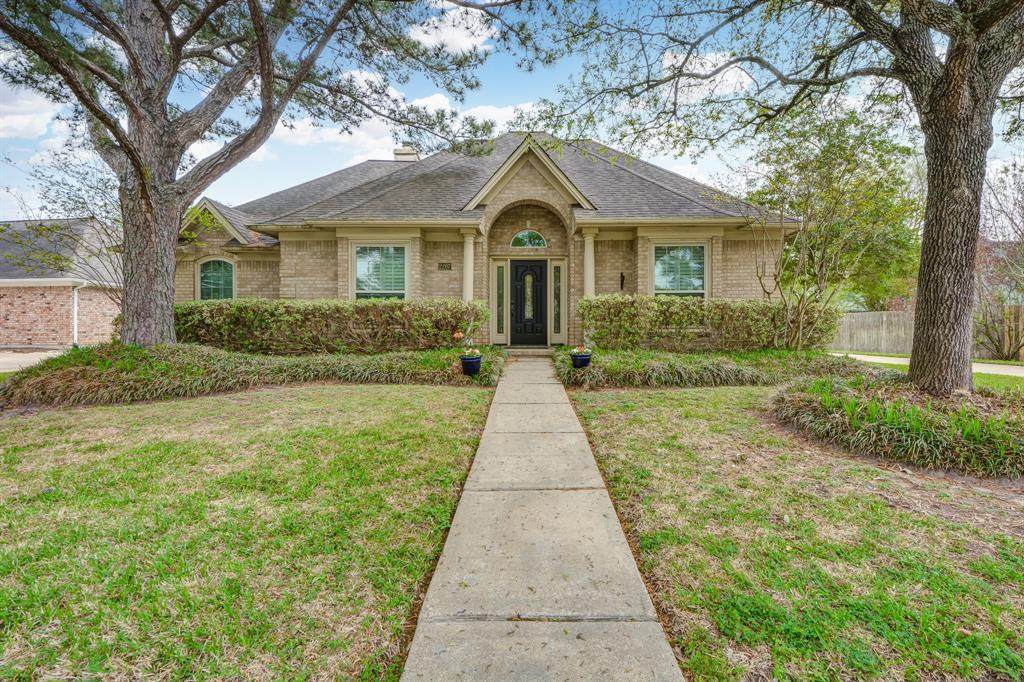 2207 Greenway Village Drive - Photo 1