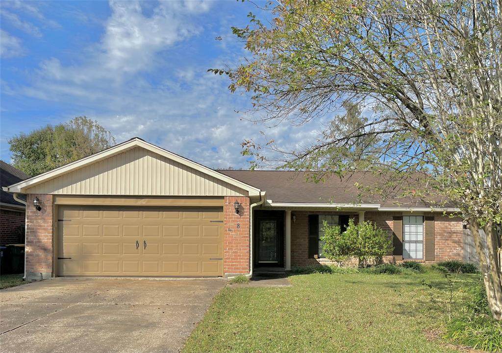 8 Dover Drive - Photo 1