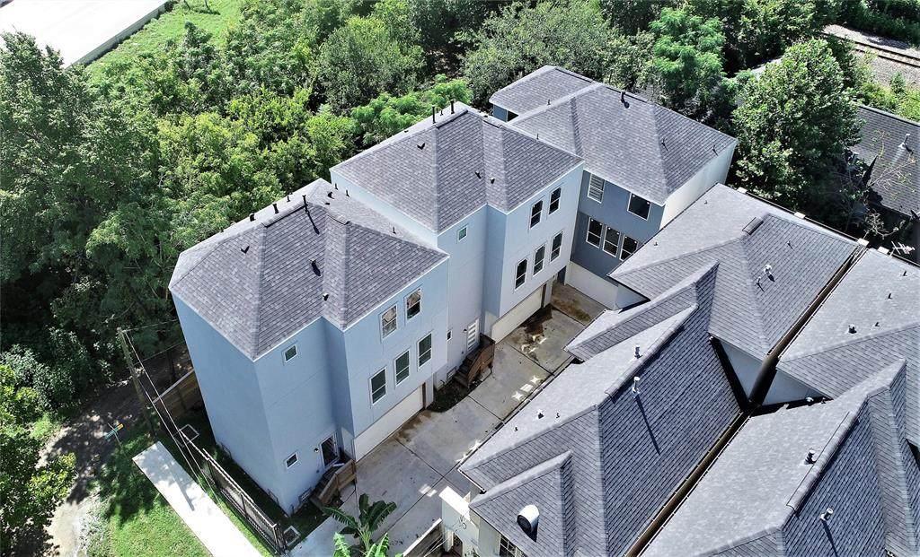 1101 Summer Street - Photo 1