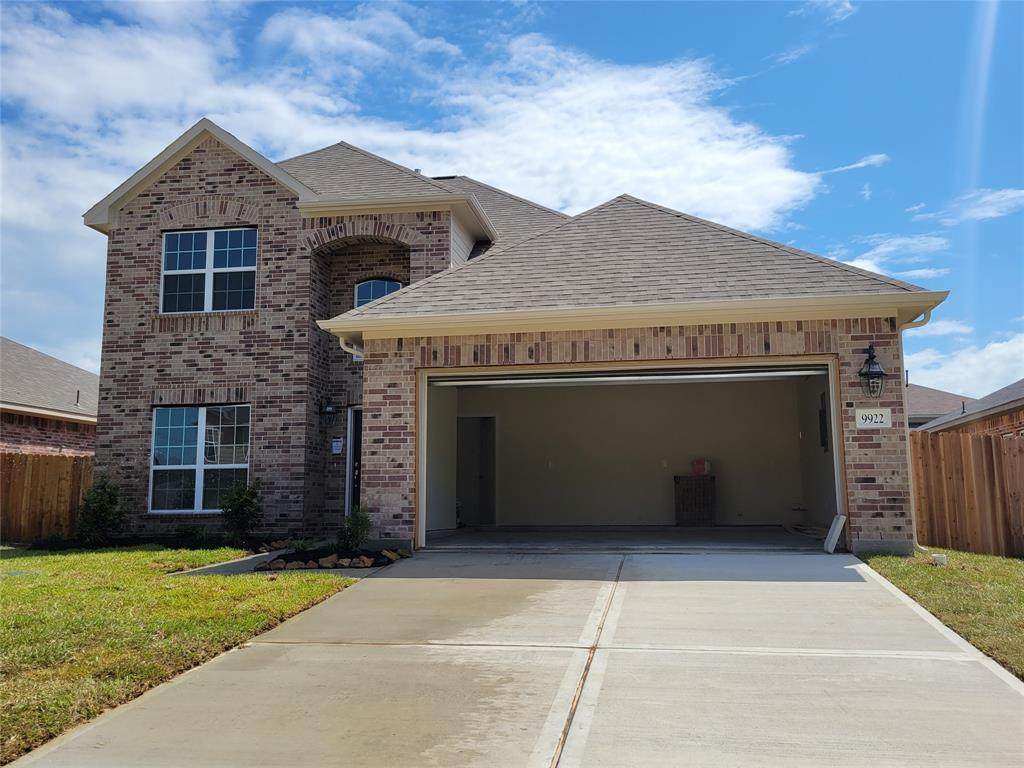 9922 Pine Forest Court - Photo 1
