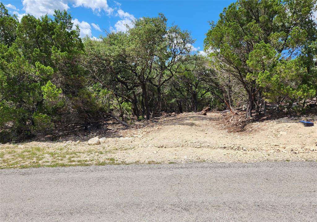 1600 Moerike Road - Photo 1