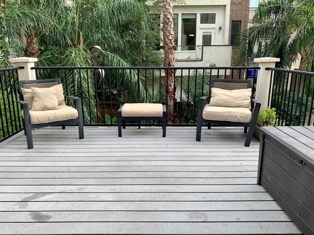 5213 Lillian Street - Photo 1