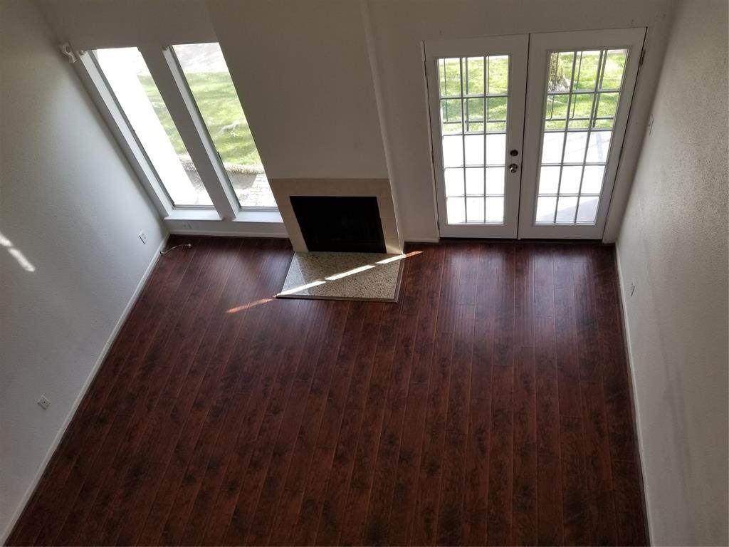 10811 Richmond Avenue - Photo 1