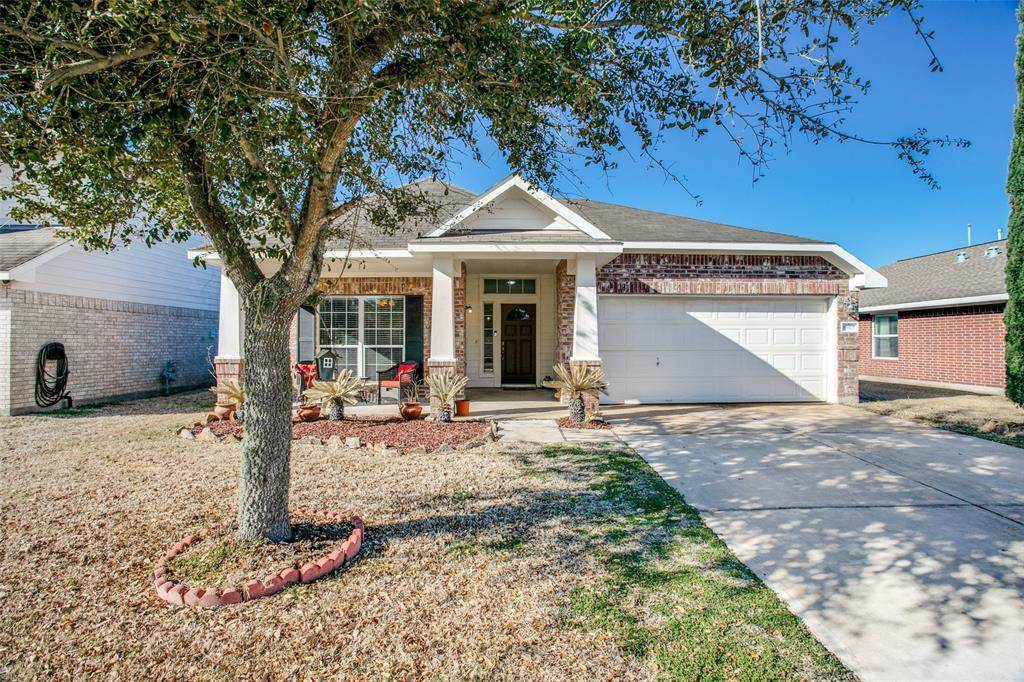 10815 Redwood Drive - Photo 1