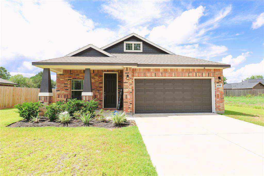 439 Wellshire Drive - Photo 1