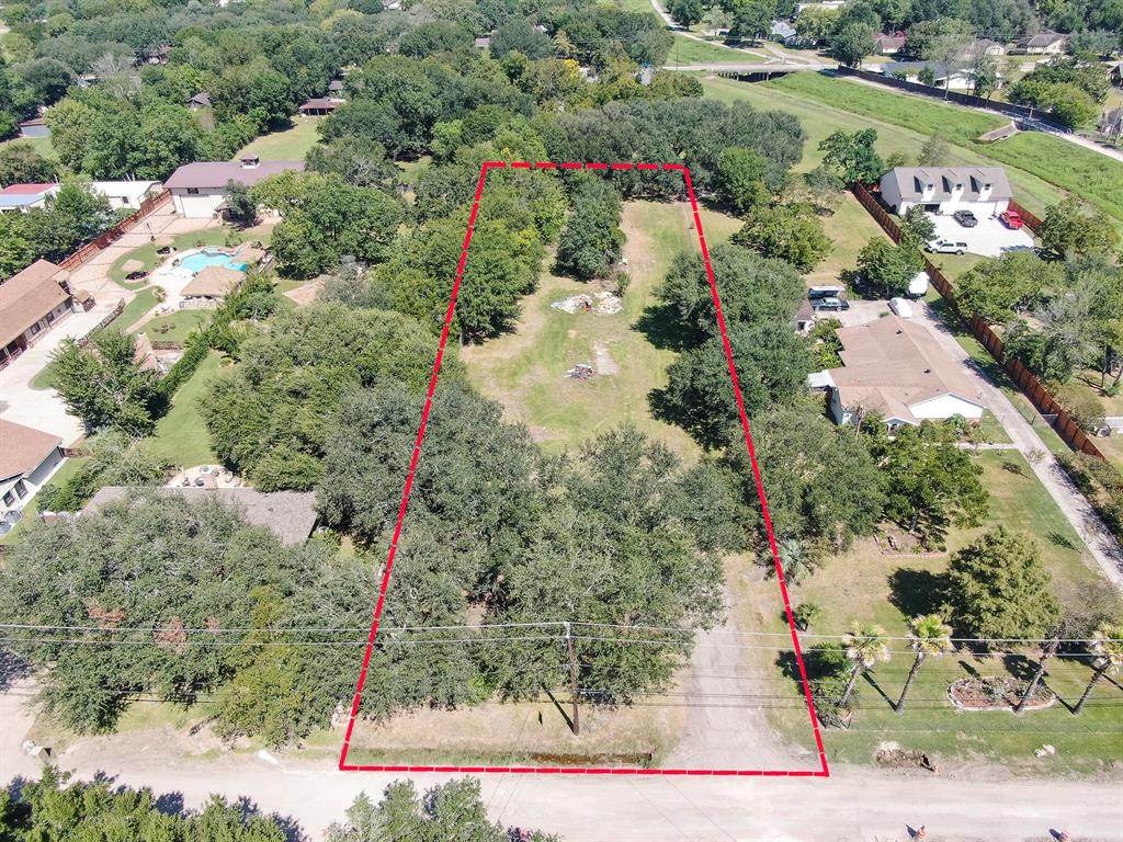 1115 Llano Street - Photo 1