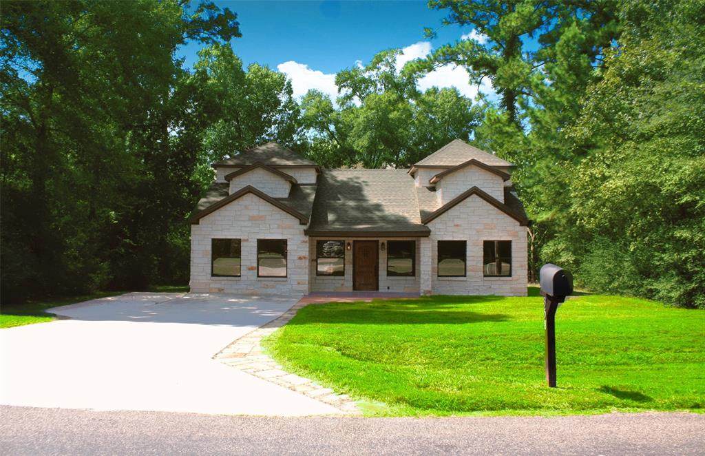 358 Bridgeview Drive - Photo 1