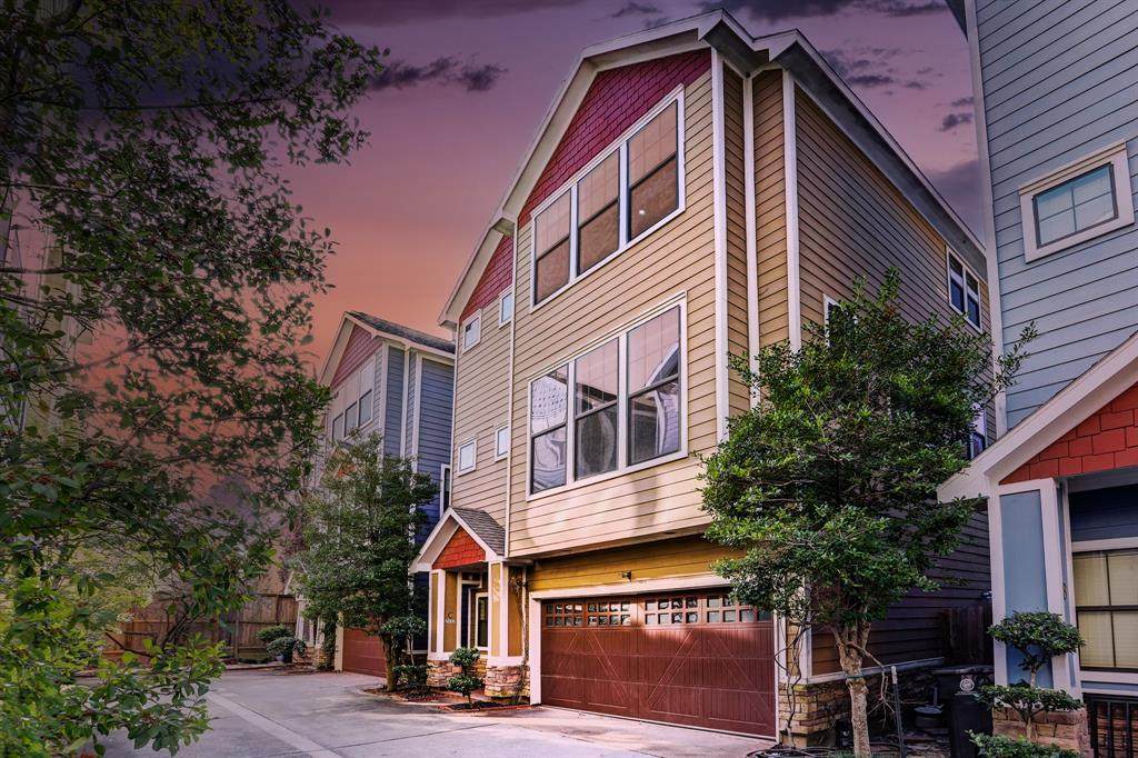 2412 Charleston Street - Photo 1