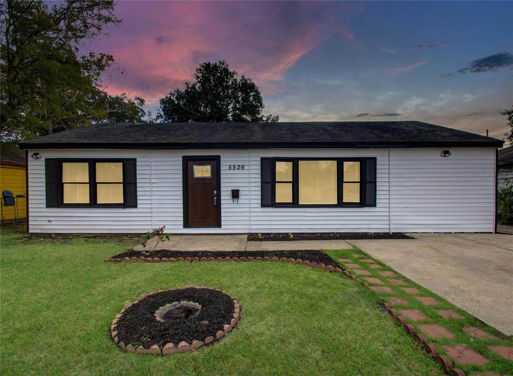 5526 Primrose Street - Photo 1