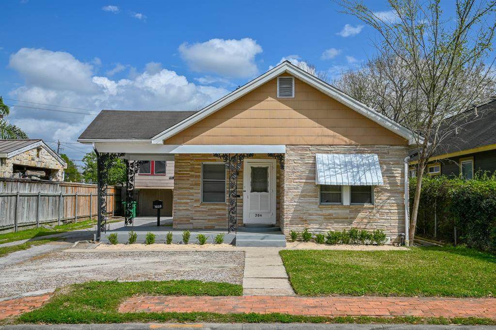 204 Walton Street - Photo 1