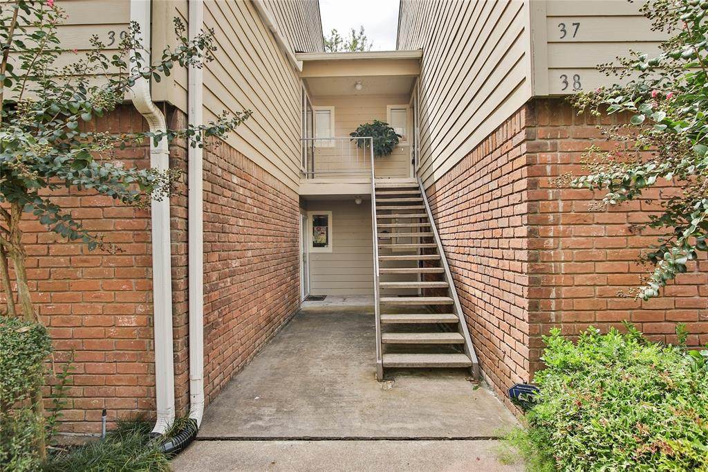 5005 Georgi Lane - Photo 1