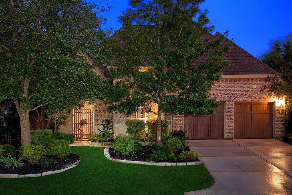 7 Wood Manor Place - Photo 1
