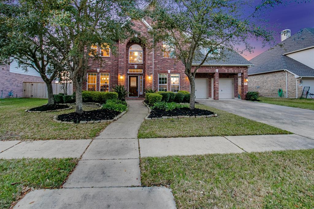 5211 Pilgrim Oaks Lane - Photo 1