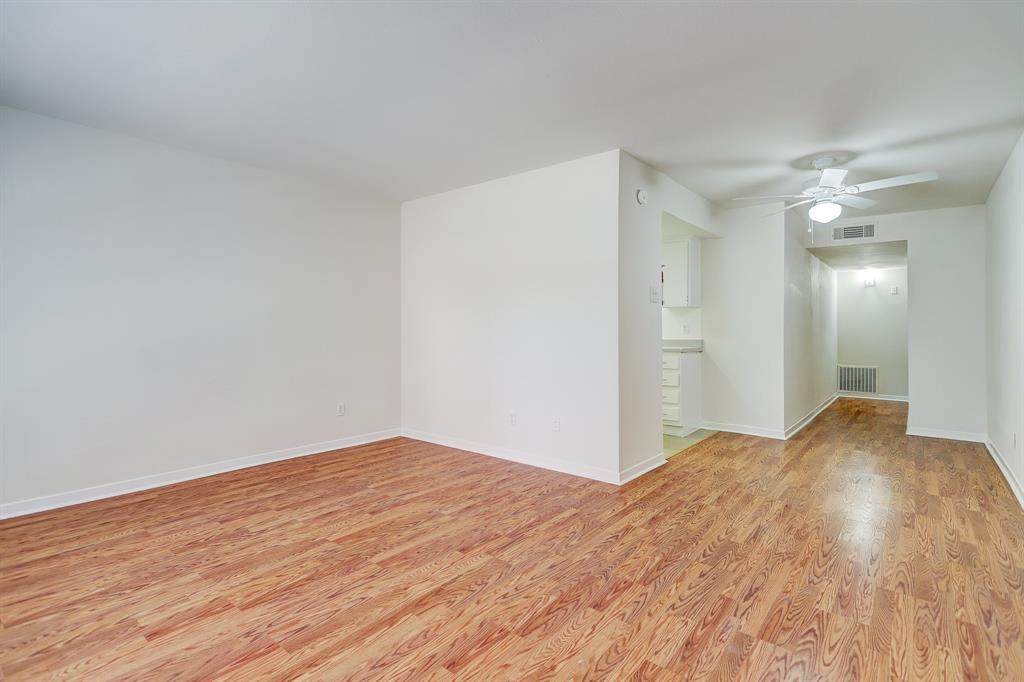 1624 Marshall Street - Photo 1