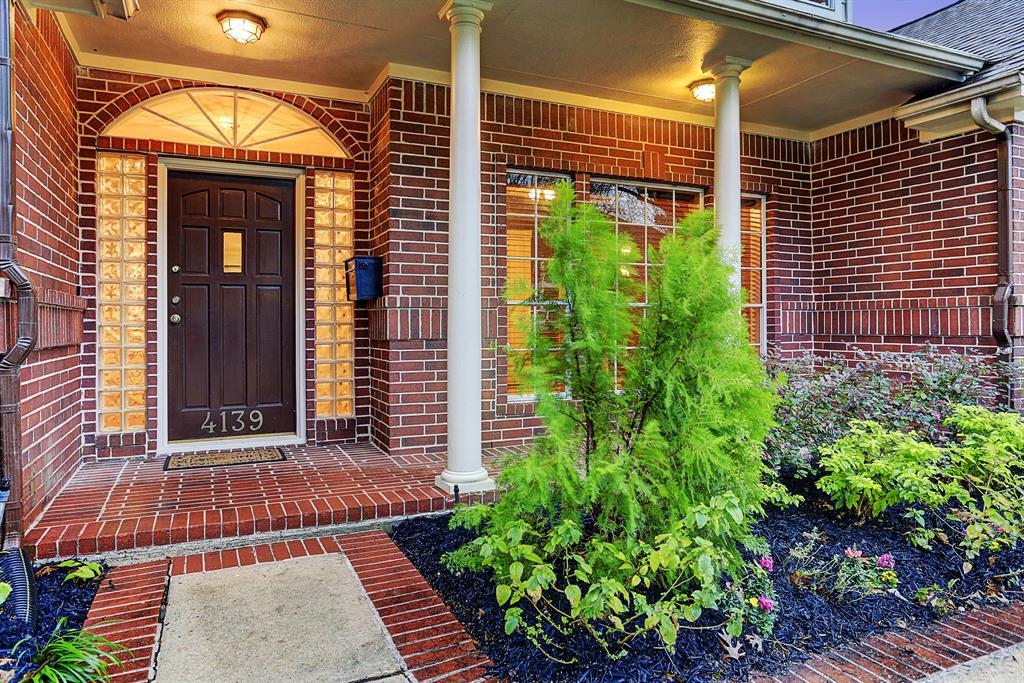 4139 Bellefontaine Street - Photo 1