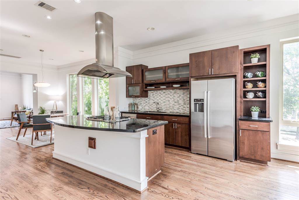 5005 Blossom Street - Photo 1
