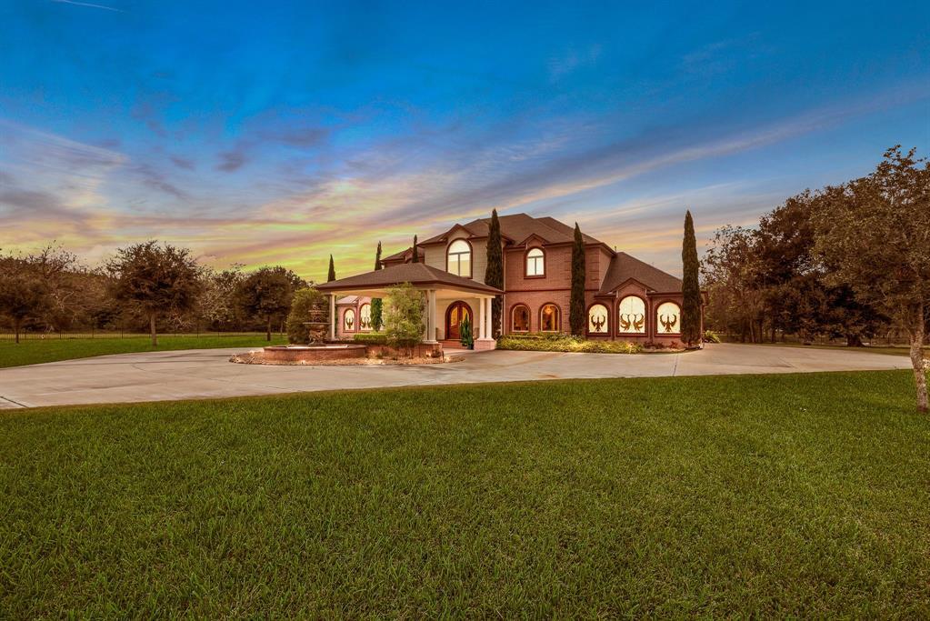 8618 Thornberry Hollow Court - Photo 1