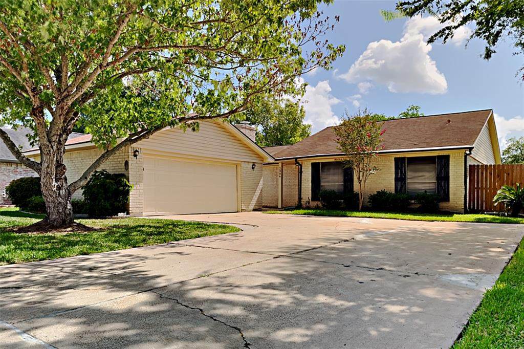2309 Meadow Green Drive - Photo 1