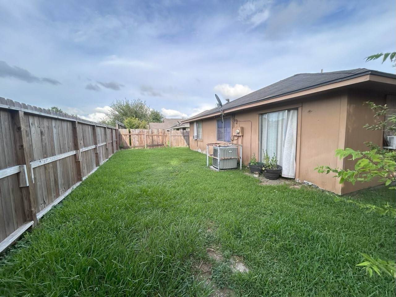 3910 Buckhurst Drive - Photo 1