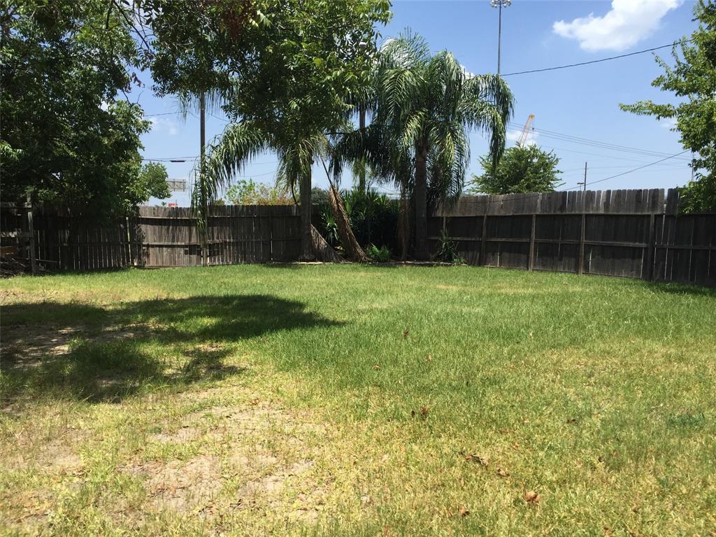 4708 Sunburst Court - Photo 1