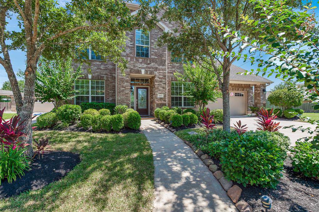 2427 Genesta Path - Photo 1