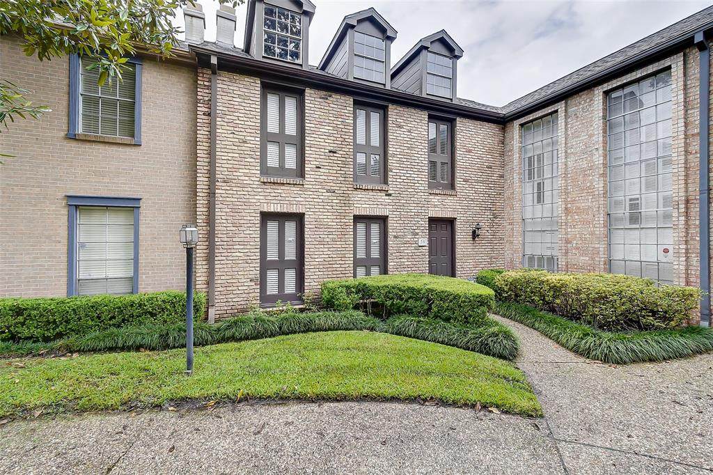 2323 Augusta Drive - Photo 1