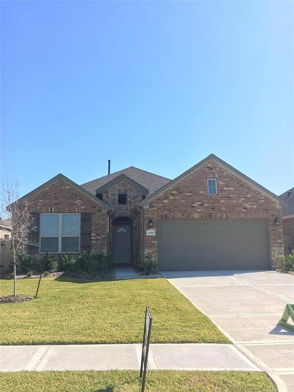 3018 Royal Albatross Drive - Photo 1