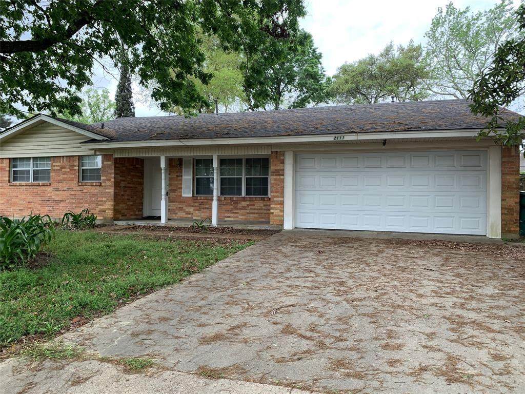 2111 Timberlane Street - Photo 1