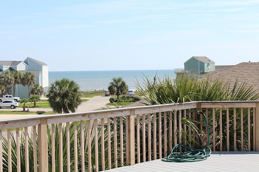 4119 Campeche Court - Photo 1