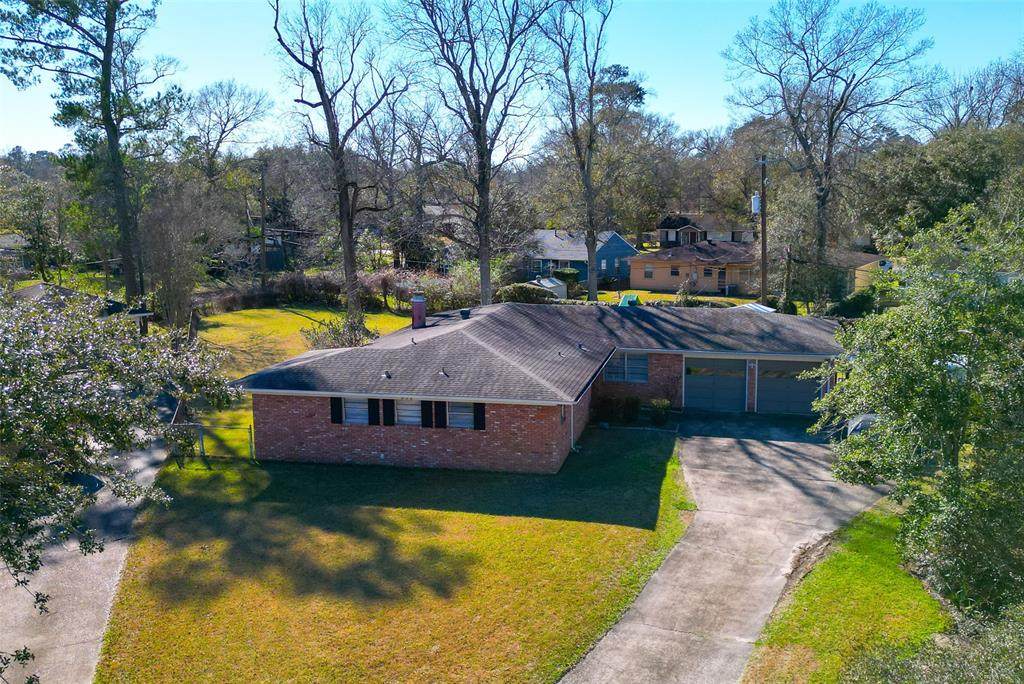 835 Estate Drive - Photo 1