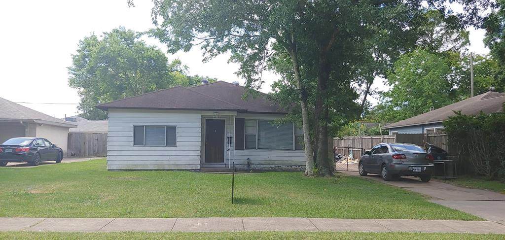 4005 Woodfin Street - Photo 1