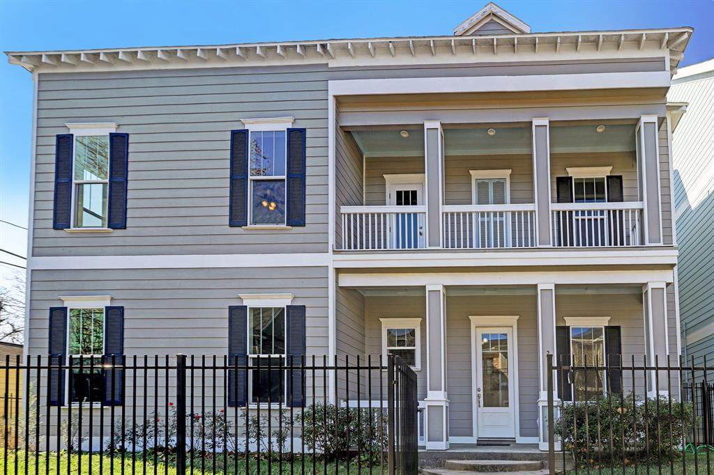 2533 Princeton Street - Photo 1