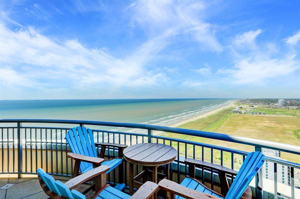 801 Beach Drive - Photo 1