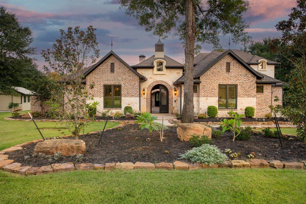 6918 Comanche Bend - Photo 1