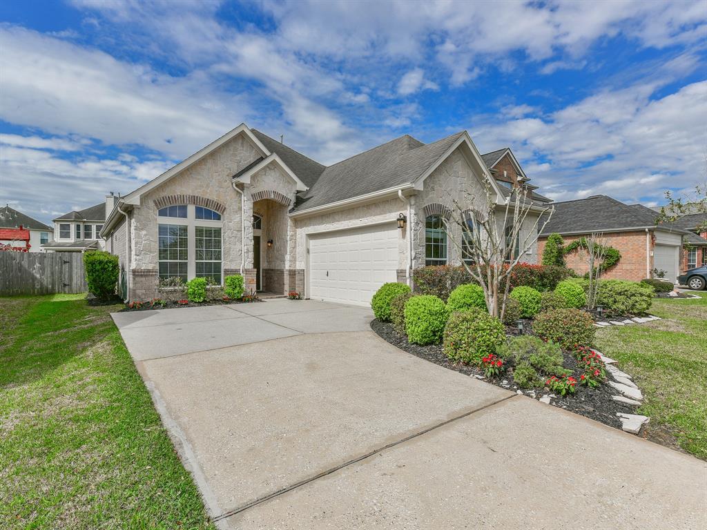 20007 Castlegreen Drive - Photo 1