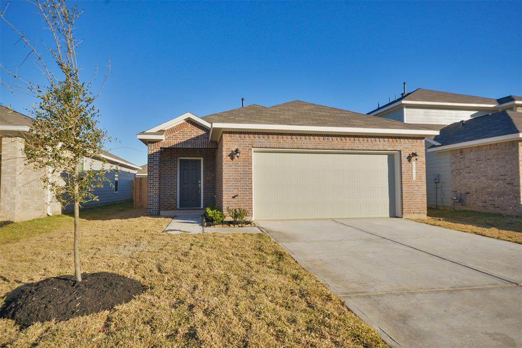 24726 Winema Woods Lane - Photo 1