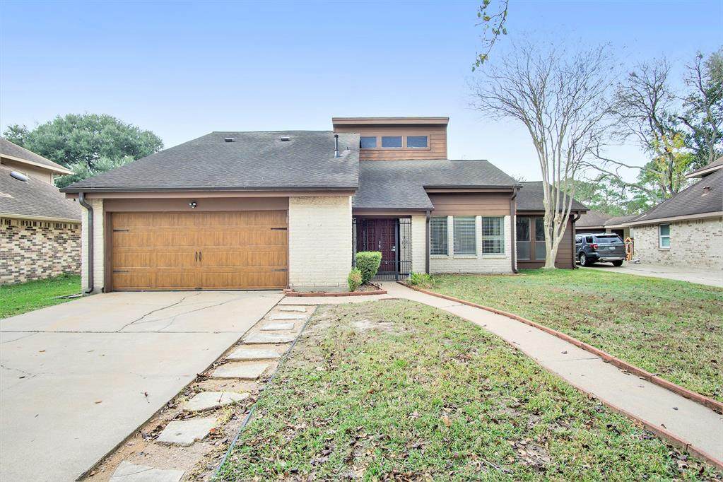 5910 Donwhite Lane - Photo 1