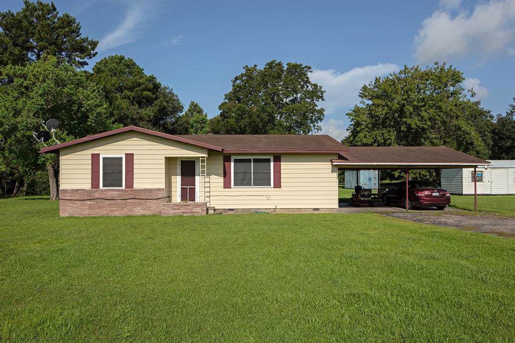 1026 Meneley Road - Photo 1