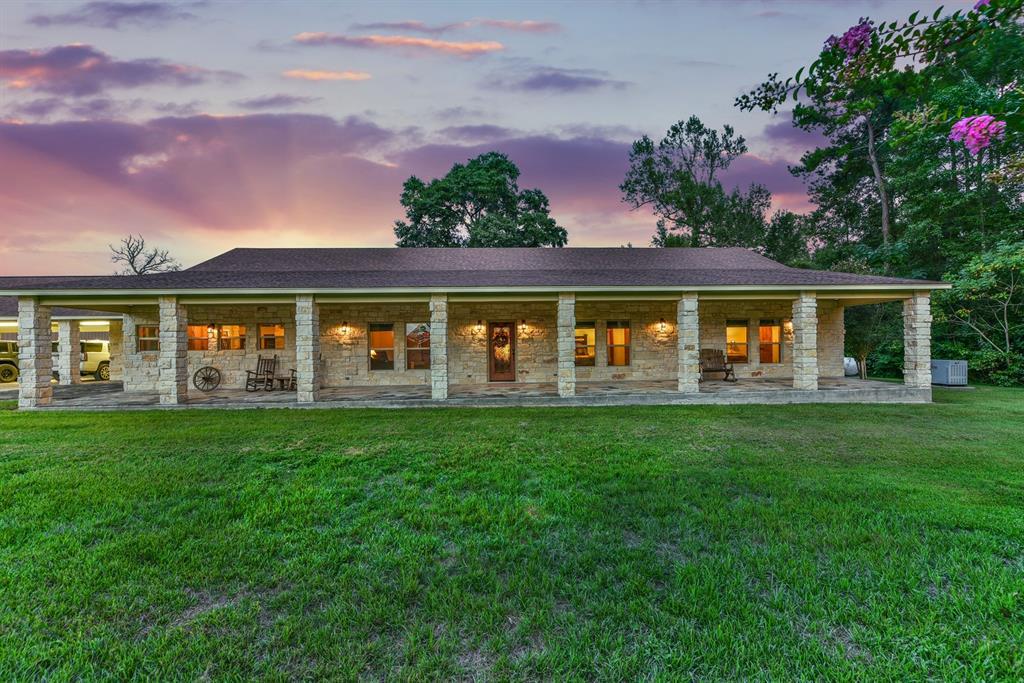 300 Manuel Road - Photo 1
