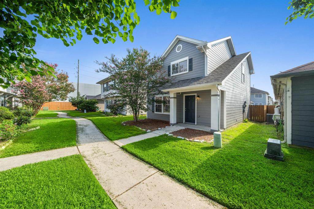 923 Verde Trails Drive - Photo 1