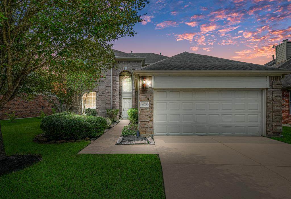 20007 Rosswood Lane - Photo 1