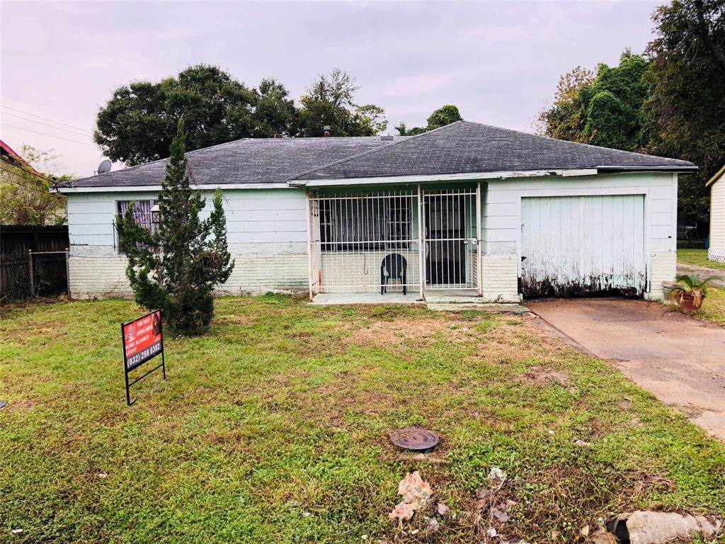 5603 Chapman Street - Photo 1